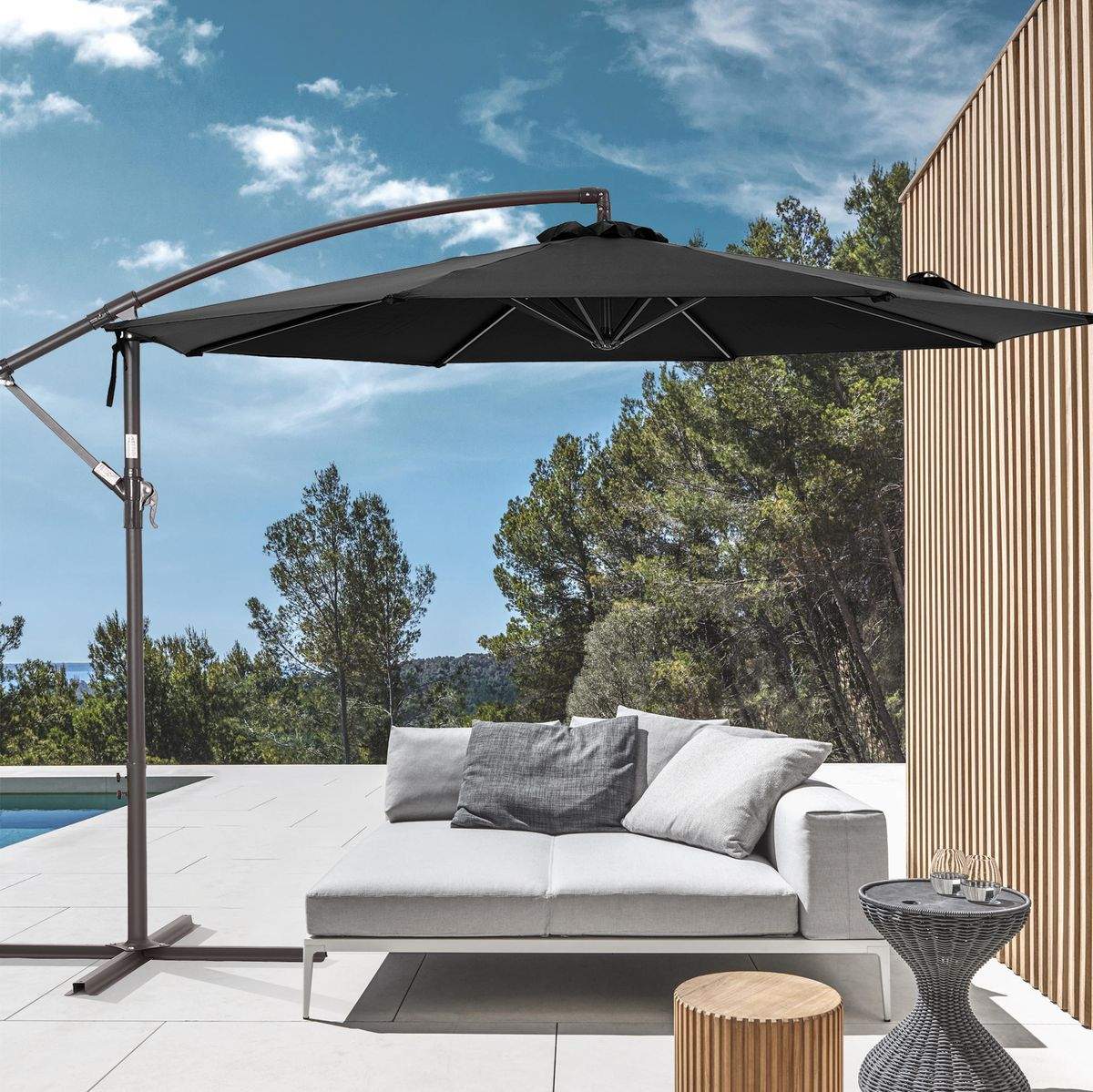 SONKUKI 10ft SF Offset Umbrella.