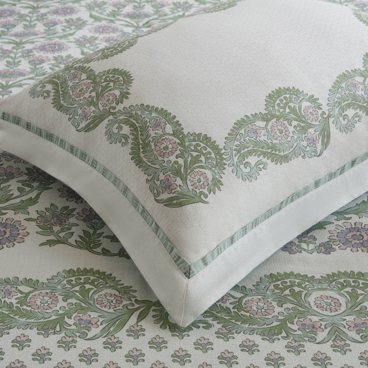 3 PCS Paisley Duvet Set - product image 51