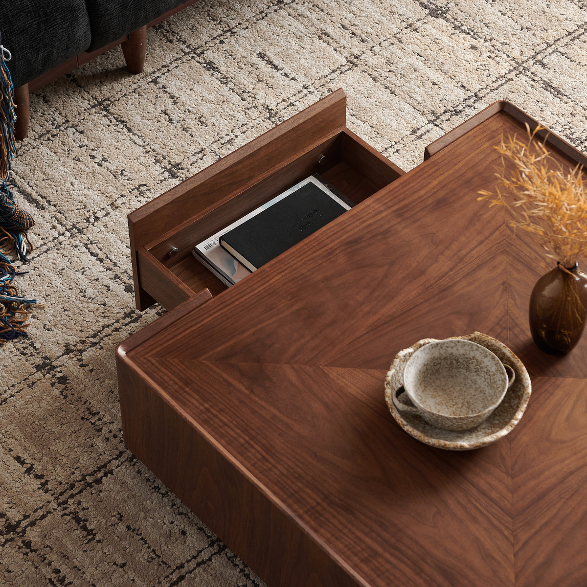 39.3-inch coffee table, square walnut wood design, suitable for living room. Walnut wood material, suitable for bedroom, living room and office - Sonkuki