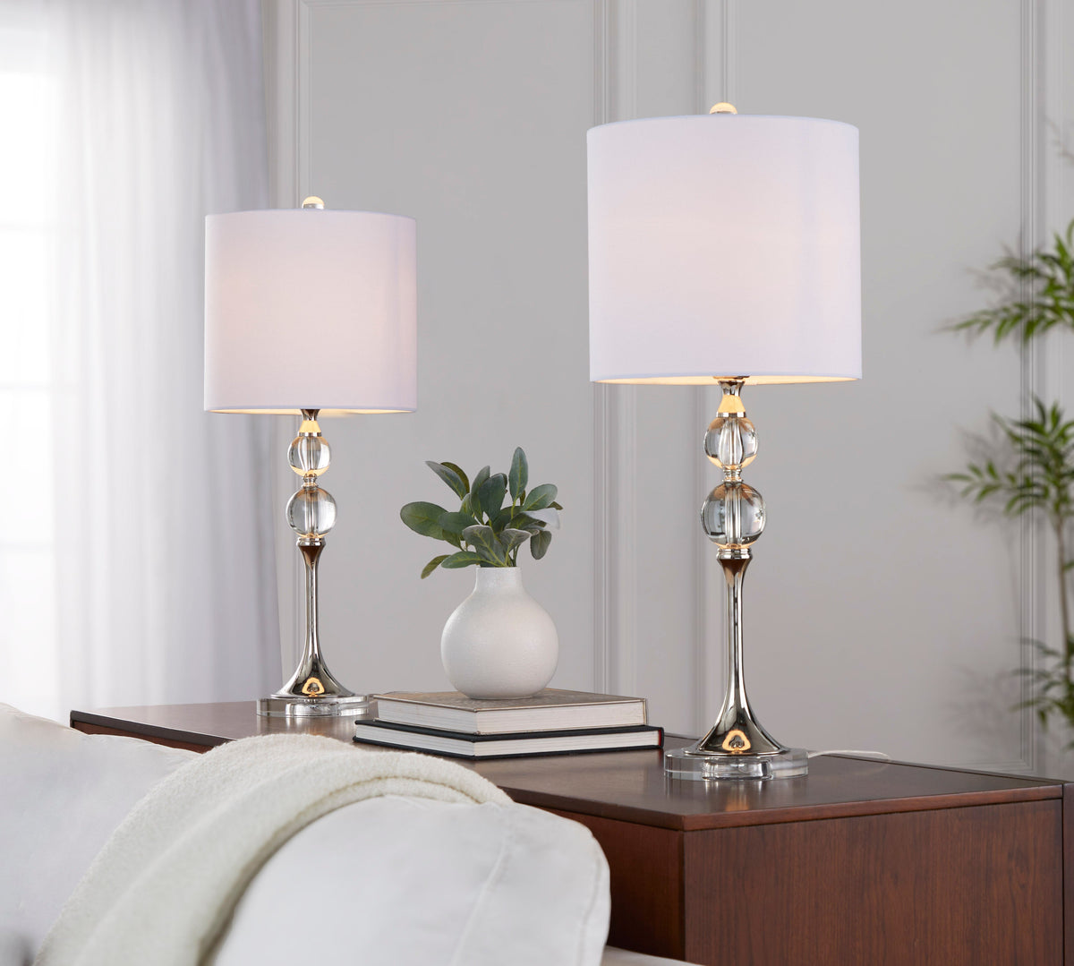 Clara 26" Contemporary Crystal Table Lamp in Clear Crystal and Polished Nickel with White Linen Shade from Grandview Gallery by LumiSource - Set of 2 - Sonkuki