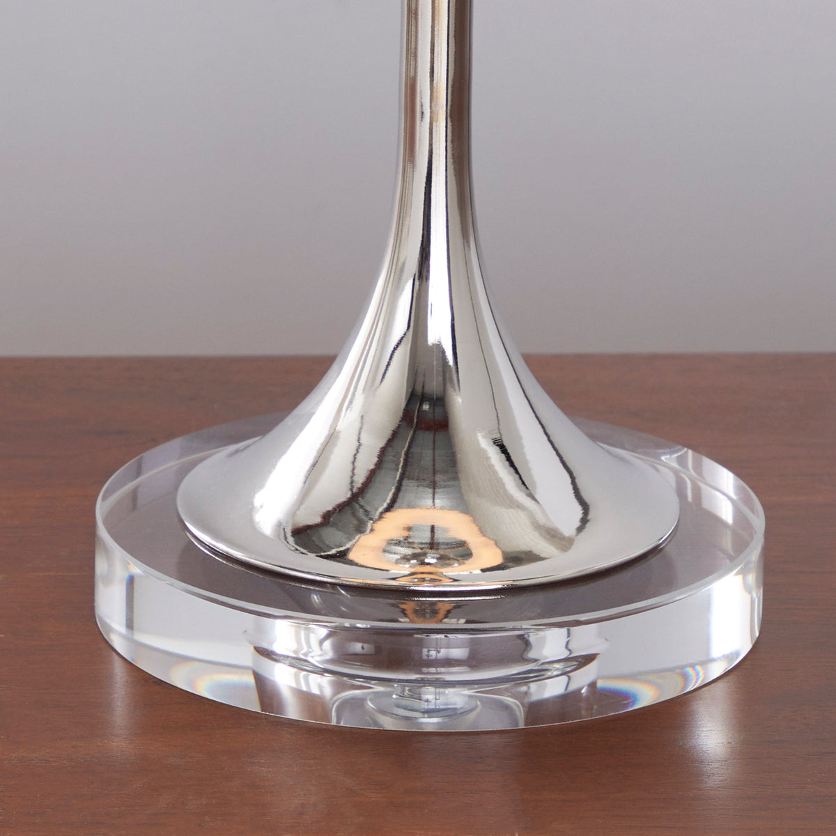 Clara 26" Contemporary Crystal Table Lamp in Clear Crystal and Polished Nickel with White Linen Shade from Grandview Gallery by LumiSource - Set of 2 - Sonkuki