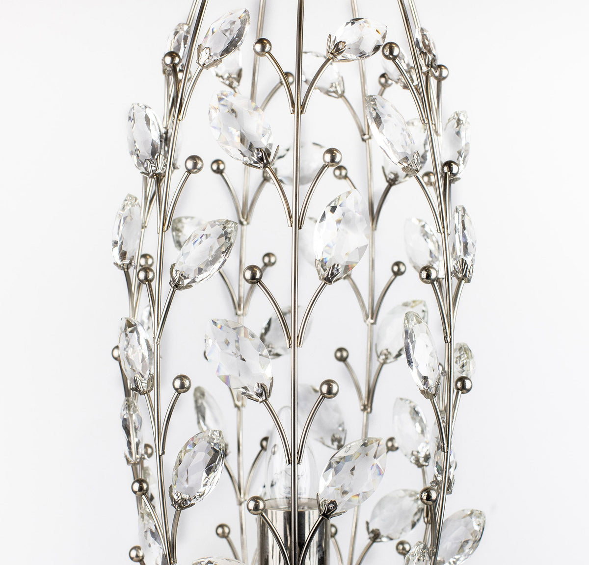 Crystal Buds 18" Contemporary Metal Uplight Lamp in Polished Nickel with Clear K9 Crystal Accents from Grandview Gallery by LumiSource - Sonkuki
