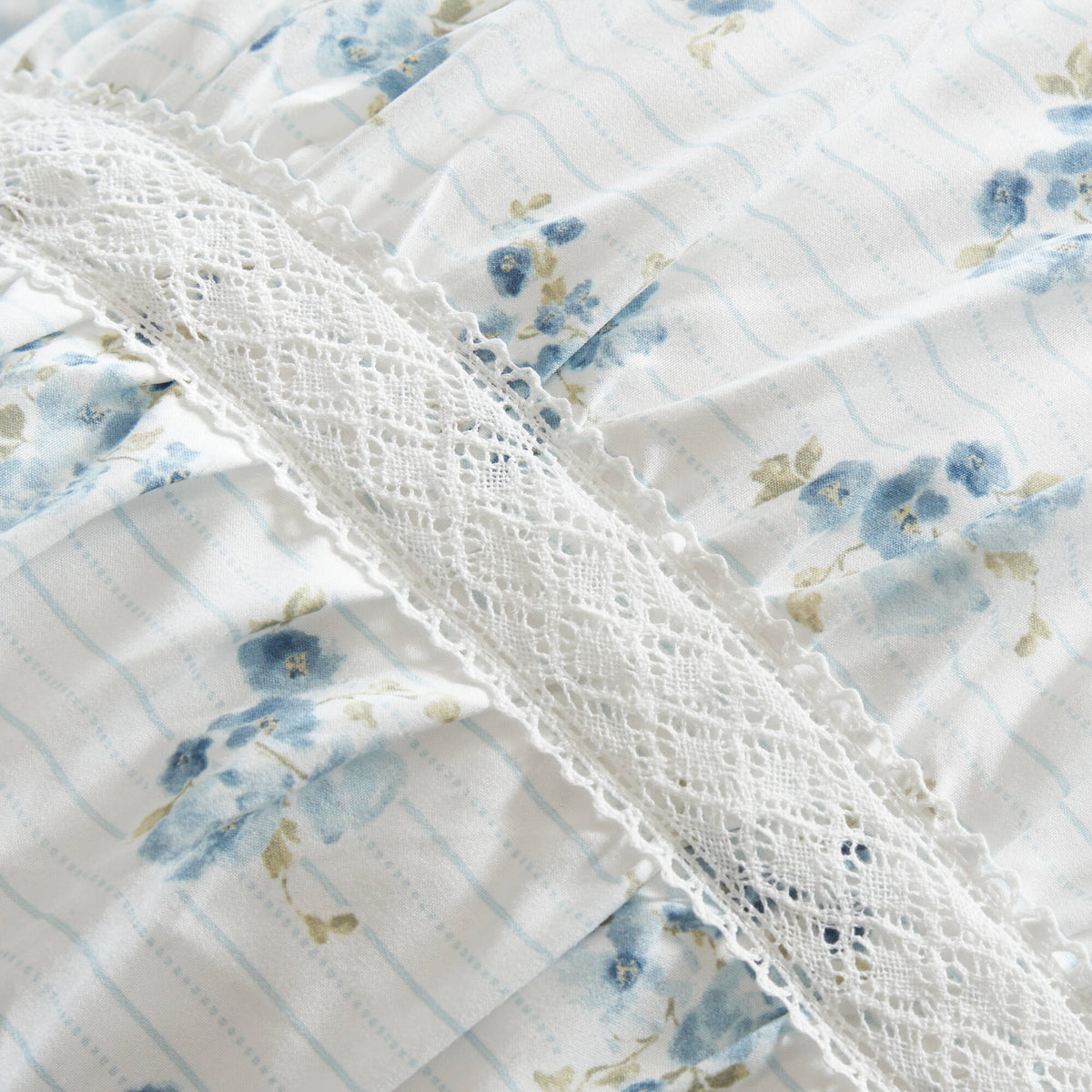 Floral Ruffle Comforter Set - Sonkuki