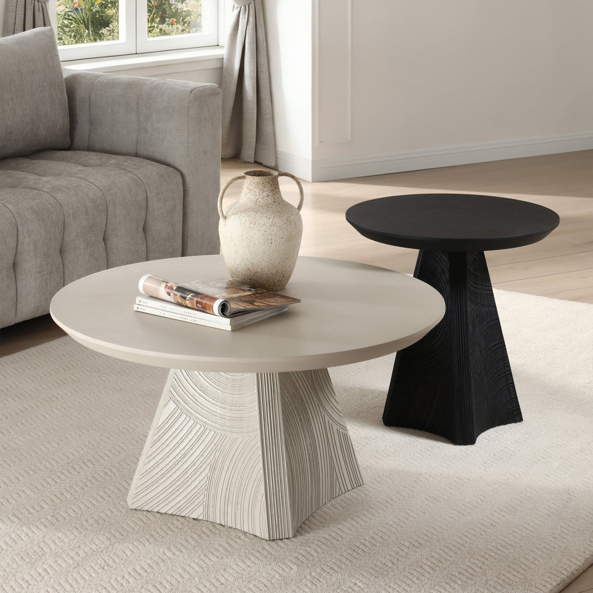 Round White Oak Coffee Table - Sonkuki