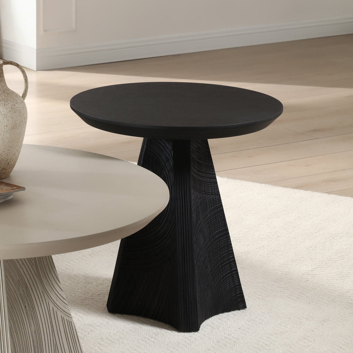 Round White Oak Side Table - Sonkuki