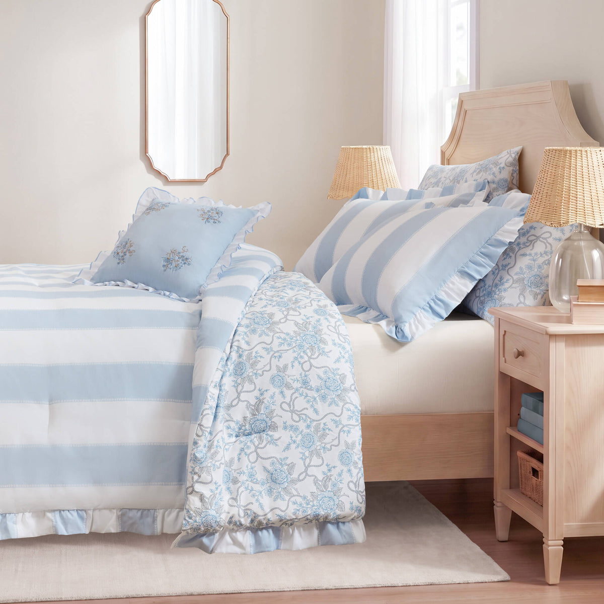 Wide Stripe Comforter Set - product image 75