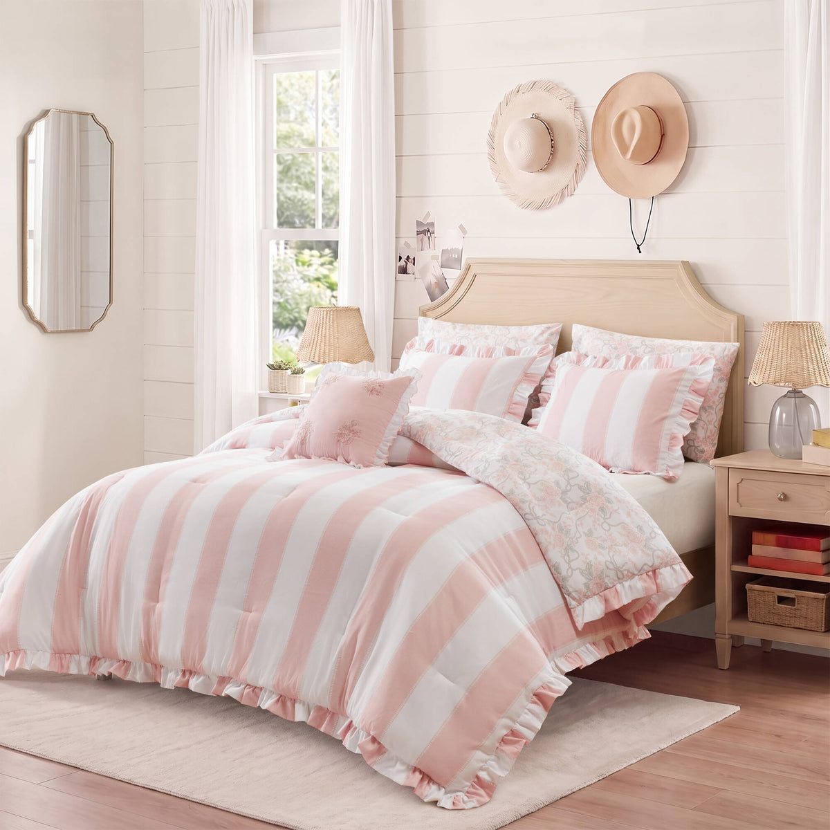 Wide Stripe Comforter Set - product image 10
