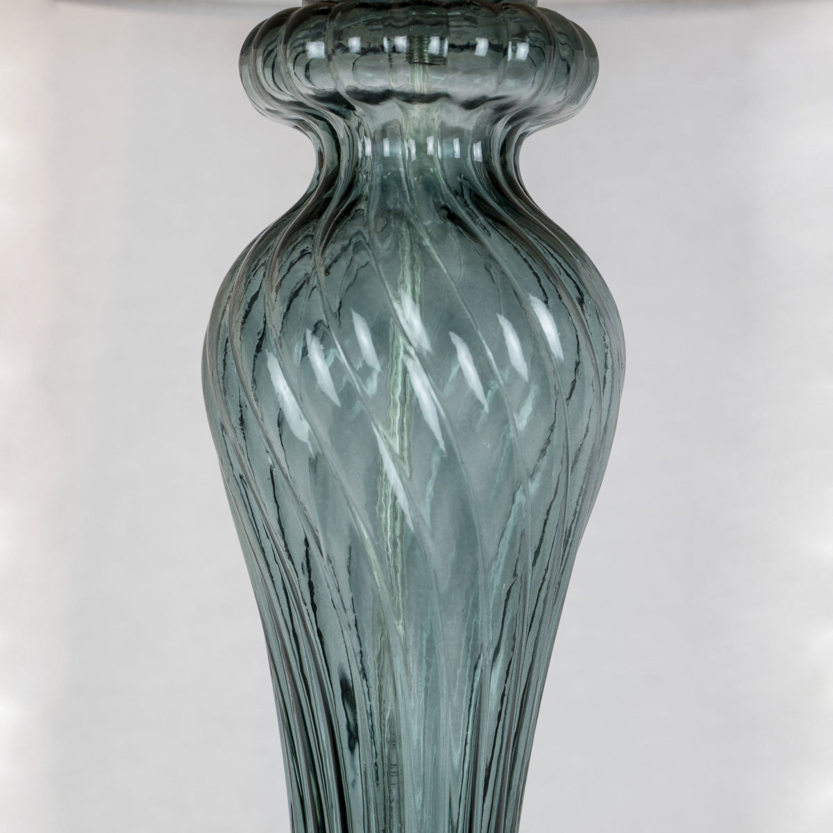 Windsor 25" Contemporary Glass Table Lamp in Clear Turquoise Glass with Off-White Linen Shade and Polished Nickel Accents from Grandview Gallery by LumiSource - Set of 2 - Sonkuki